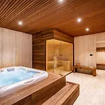 Nena With Heated Pool, Jacuzzi And Sauna Villa *