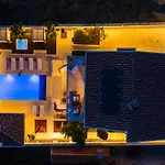 Villa Nena With Heated Pool, Jacuzzi And Sauna *