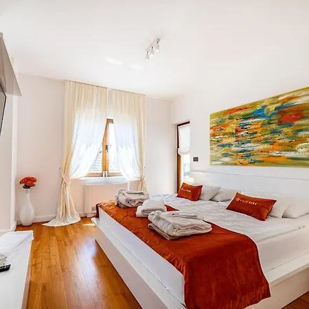 Nena With Heated Pool, Jacuzzi And Sauna Kakma