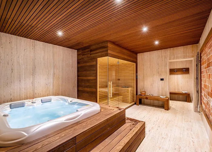 Nena With Heated Pool, Jacuzzi And Sauna Villa *