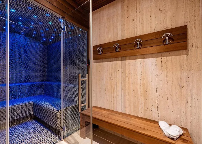 Nena With Heated Pool, Jacuzzi And Sauna Вилла Kakma