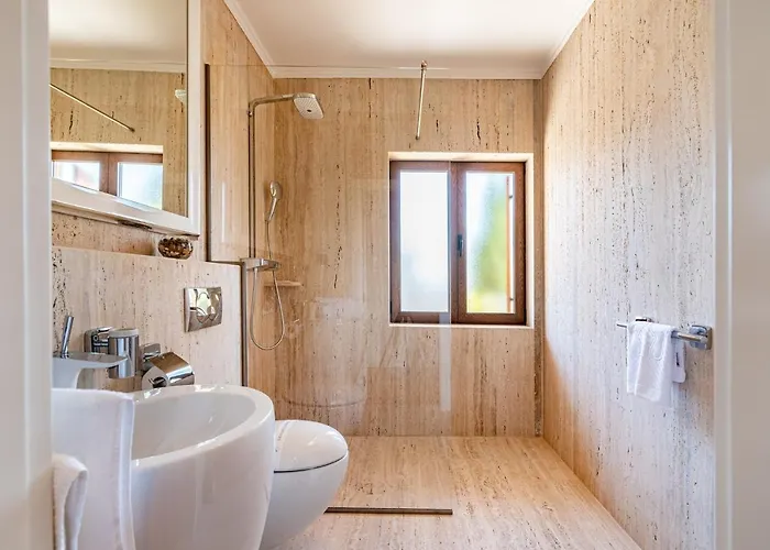 Villa Nena With Heated Pool, Jacuzzi And Sauna Kakma