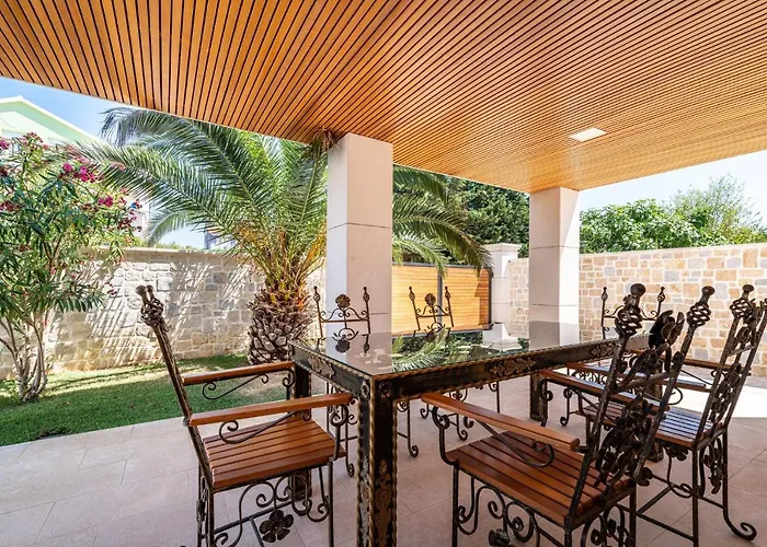 Nena With Heated Pool, Jacuzzi And Sauna * Kakma
